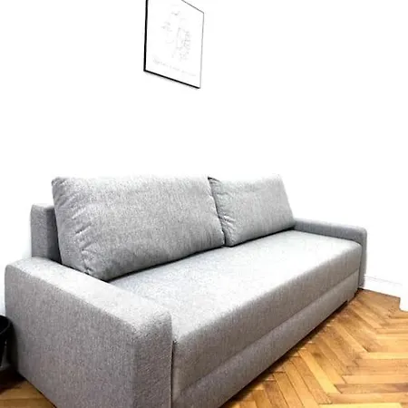 L5 Centre Elegancy With Ac 아파트